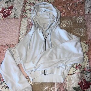 GYMSHARK CROPPED SWEATER